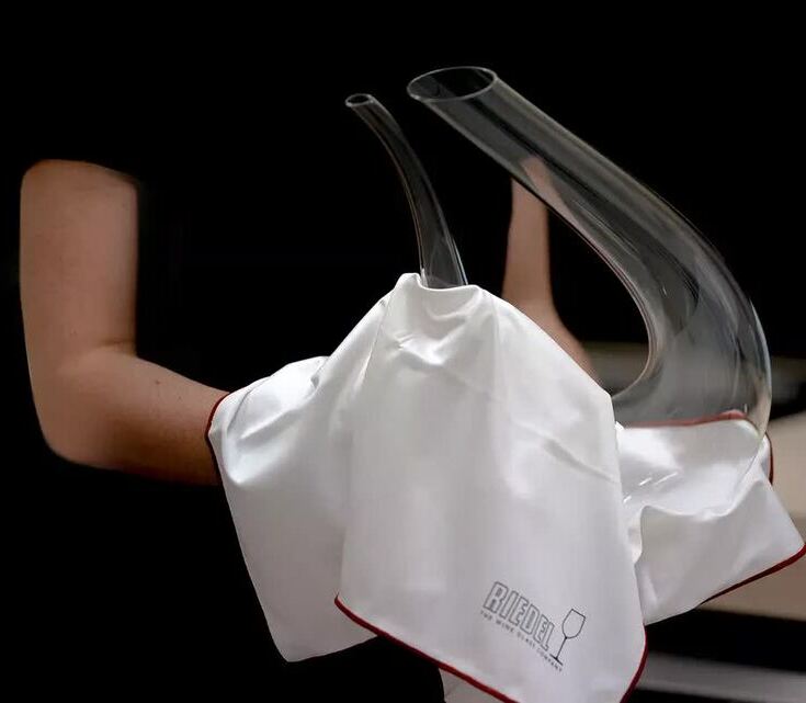 Cómo limpiar un decantador de forma segura y efectiva